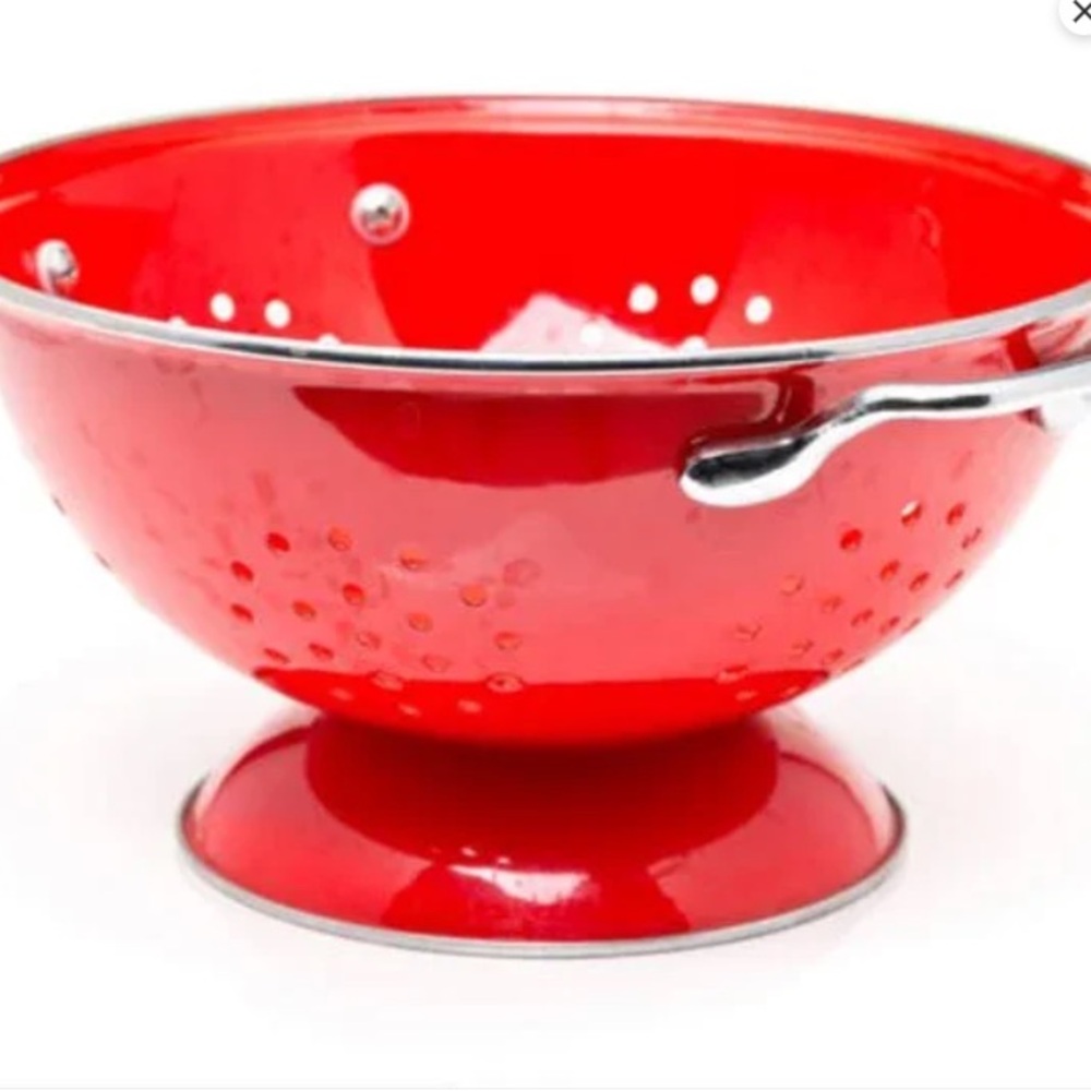 CUISINART 5QUARTS COLANDER ( RED COLOR)